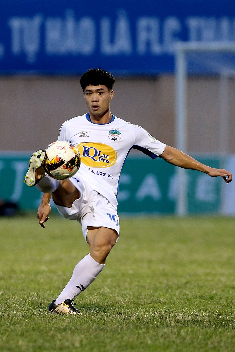 
Công Phượng đã có trận đấu đáng nhớ trước FLC Thanh Hòa - Ảnh: Gia Hưng
