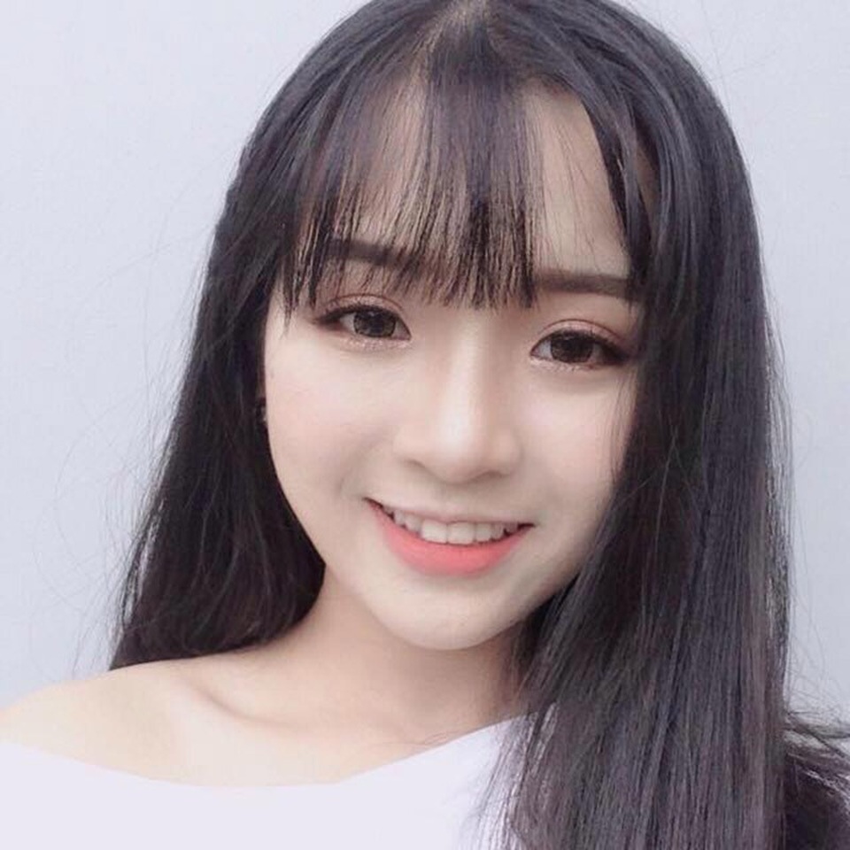Nữ sinh Nghệ An "con nhà người ta" khoe giọng hát ngọt ngào - 1 Nữ sinh Nghệ An "con nhà người ta" khoe giọng hát ngọt ngào - 1