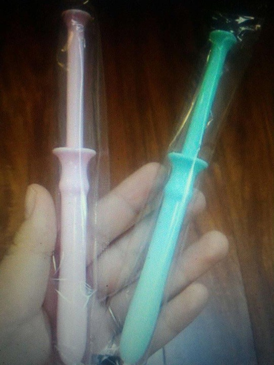 Tránh xa dung dịch "sinh con theo ý muốn" - 1 Một ống dung dịch sinh con theo ý muốn được rao bán với giá 900.000 đồng