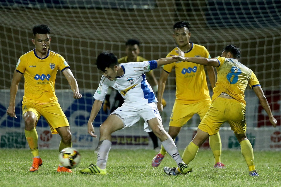 Thăng hoa tại V-League, HA Gia Lai tuyên bố không cần bổ sung lực lượng - 1 Đang thi đấu ổn định tại V-League, HA Gia Lai chưa nghĩ đến chuyện bổ sung lực lượng (ảnh: Gia Hưng)