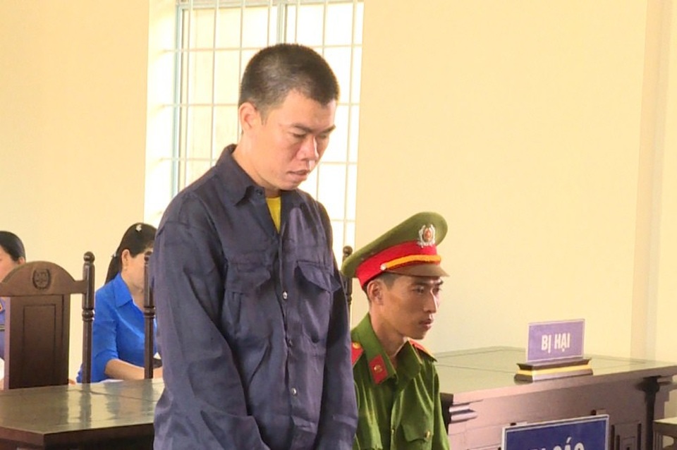 "Siêu cướp" miền Tây lĩnh án - 1 Bị cáo Dũng nghe tòa tuyên án