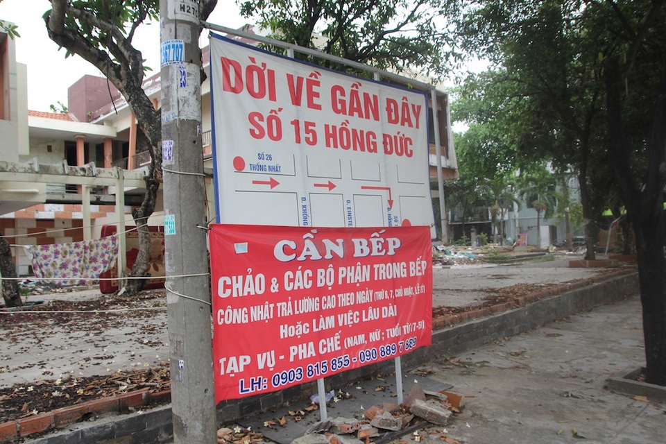 "Điểm danh" hàng chục lô đất công bị bỏ hoang, cho thuê trái phép - 4 "Điểm danh" hàng chục lô đất công bị bỏ hoang, cho thuê trái phép - 4