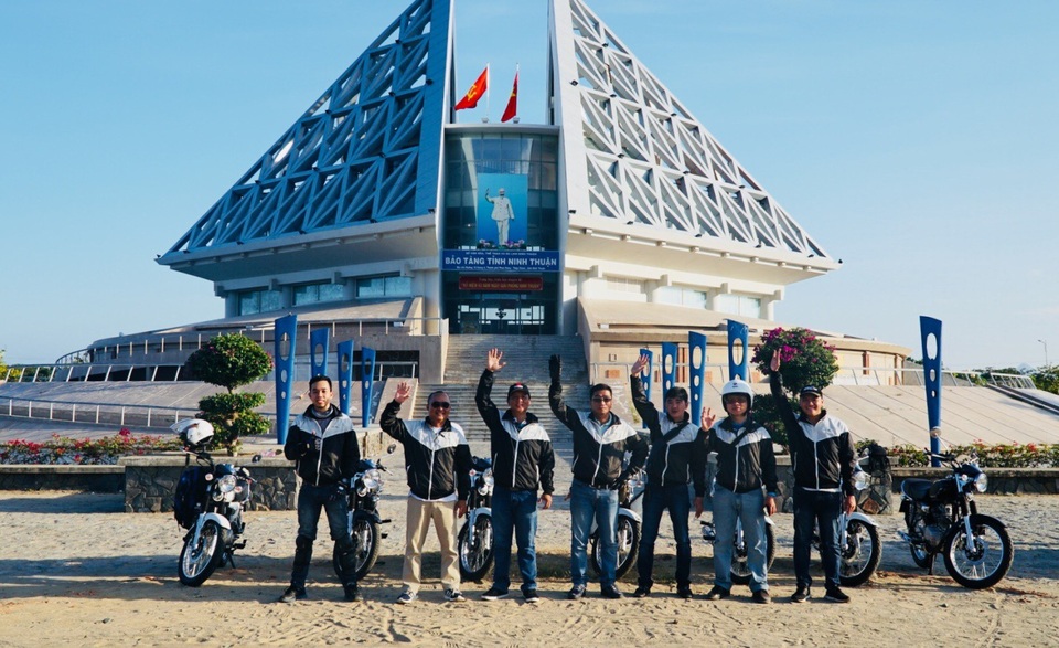 Nhìn lại hành trình "Xuống biển, lên rừng" cùng SYM Husky 125 Classic sau 1000 km - 3 Nhìn lại hành trình "Xuống biển, lên rừng" cùng SYM Husky 125 Classic sau 1000 km - 3
