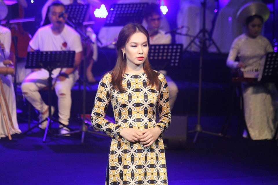 Tân Hoa khôi Học viện Âm nhạc đọ sắc cùng Á hậu Huyền My - 9 Á khôi 2 Phan Ánh Vy cũng giành giải phụ Thí sinh duyên dáng trang phục tự chọn