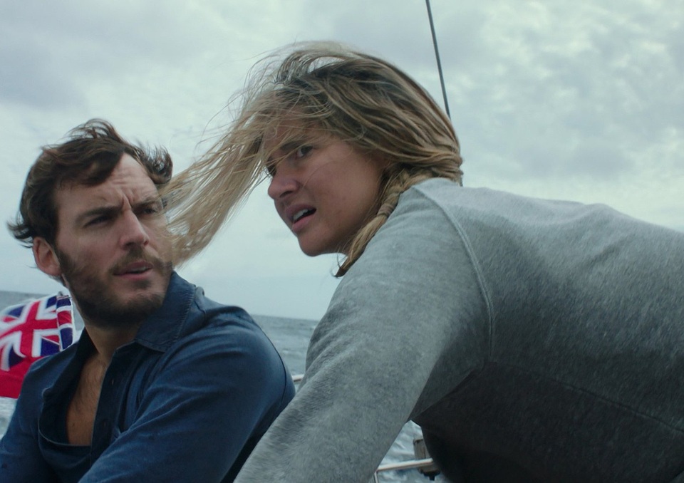 Chuyện tình có thật về cặp đôi bên nhau ngay cả khi cái chết đã chia lìa - 4
Cảnh trong phim “Adrift” (Trôi giạt)