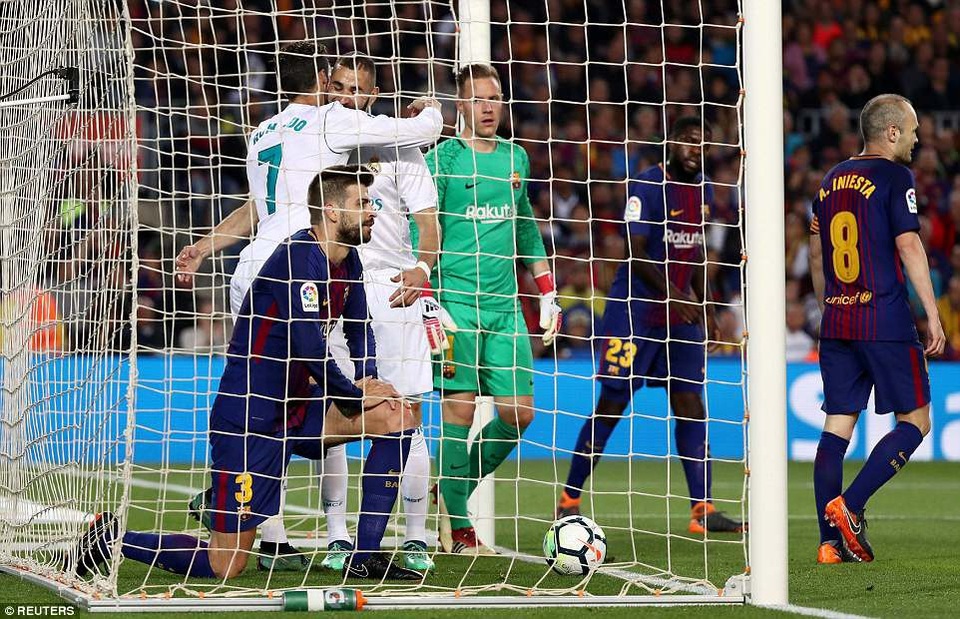Những khoảnh khắc Barcelona bất phân thắng bại với Real Madrid tại Nou Camp - 22
Real Madrid có lợi thế lớn để đua tranh ngôi á quân cùng Atletico