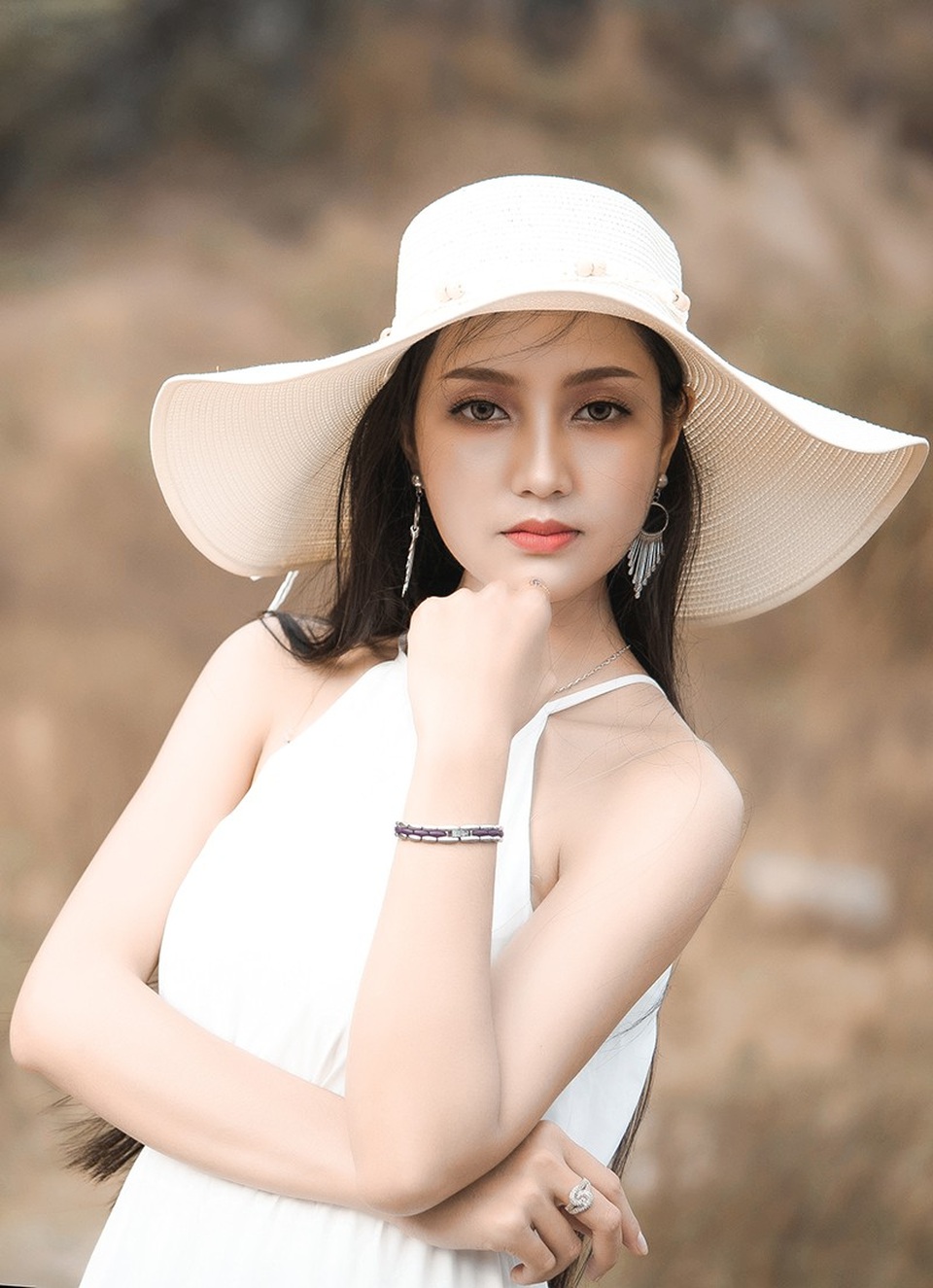 Nữ kế toán viên Nghệ An sở hữu số đo "chuẩn" như người mẫu - 11 Nữ kế toán viên Nghệ An sở hữu số đo "chuẩn" như người mẫu - 11
