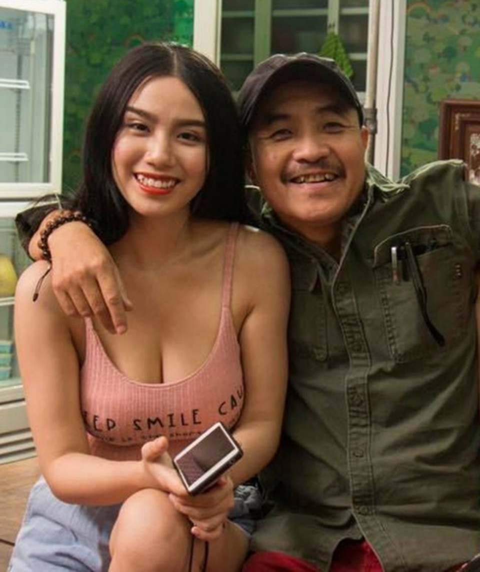 Hot girl nổi tiếng từ nhóm hài trên YouTube: Người đổi đời, kẻ lận đận - 16 Hot girl nổi tiếng từ nhóm hài trên YouTube: Người đổi đời, kẻ lận đận - 16