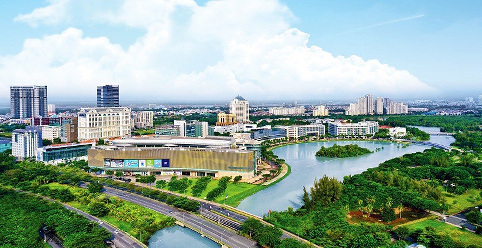 Nam Sài Gòn “thay da đổi thịt” sau 43 năm giải phóng - 12 Nay đã thành các tòa cao ốc và công viên xanh mát, đẹp mắt