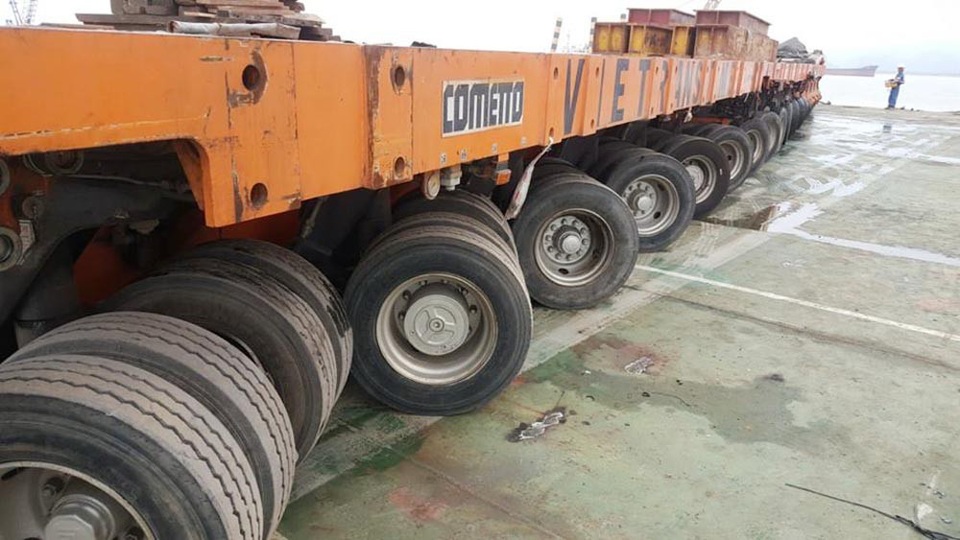 
Bánh xe vận chuyển quay 360 độ.
