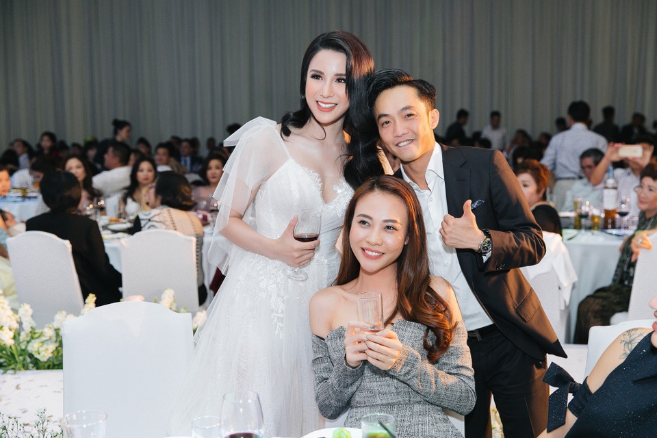 Cường Đôla yêu chiều Đàm Thu Trang khác thế nào so với những người tình trước? - 3 Có lẽ đây là một trong những điểm khá đặc biệt trong mối tình giữa Cường Đôla với Đàm Thu Trang so với các mối tình trước đó của anh.
