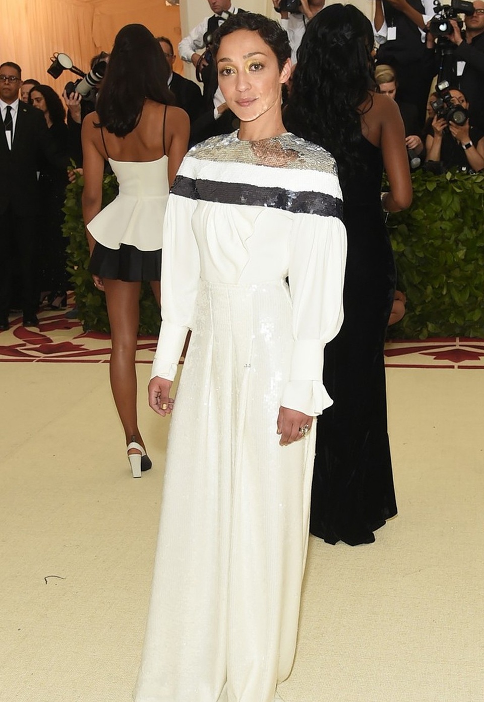 Những bộ cánh thảm họa tại MET gala 2018 - 15
Ruth Negga
