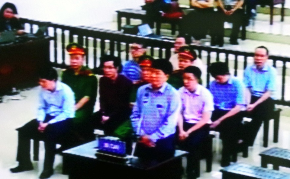 Phúc thẩm vụ ông Thăng: Các bị cáo đồng loạt xin giảm án - 1 Bị cáo Đinh La Thăng tại phiên xử phúc thẩm ngày 7/5. (Ảnh chụp màn hình)