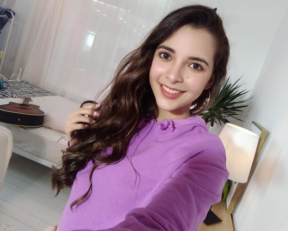 7 lí do bạn nên mua smartphone Honor 7C - 2 Trong điều kiện thiếu sáng, Honor 7C vẫn cho hình ảnh selfie lung linh