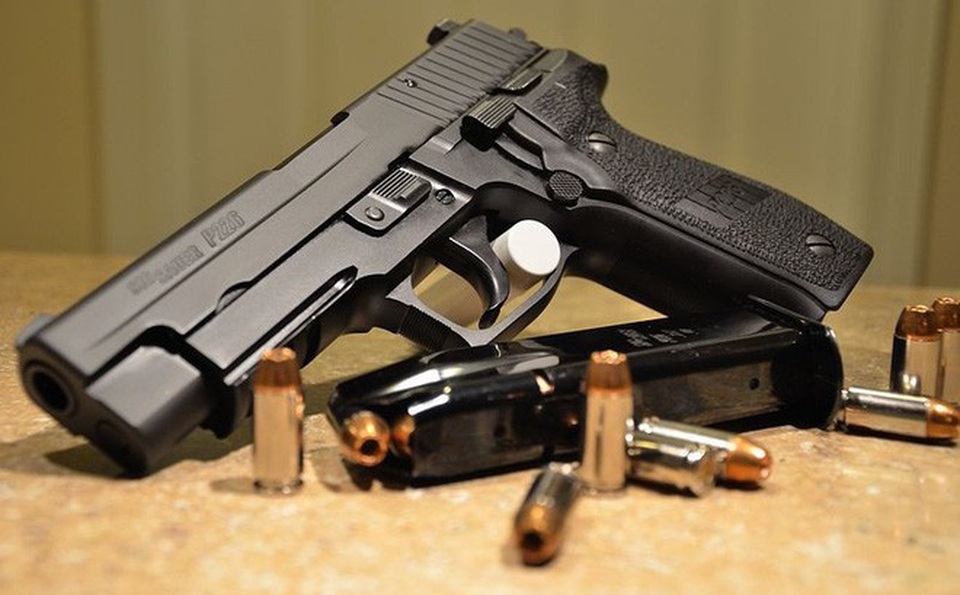 Trung úy Chiến đã đột nhập vào kho vũ khí trộm súng đêm đi bán (ảnh minh họa)