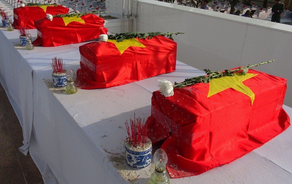 Truy điệu và an táng 18 hài cốt liệt sĩ, chuyên gia Việt Nam hy sinh tại Lào - 2 Đây là những hài cốt liệt sĩ được quy tập trong mùa khô 2017 - 2018 và là đợt quy tập hài cốt liệt sĩ lần thứ nhất trong năm 2018.