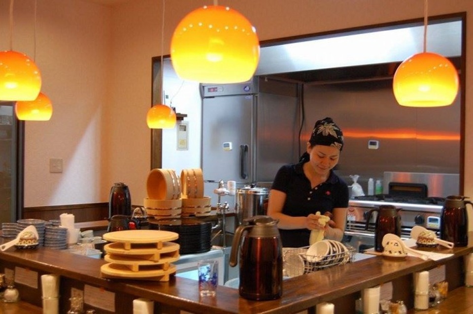 Kỳ lạ quán ăn mời thực khách dùng bữa miễn phí - 1 Kỳ lạ quán ăn mời thực khách dùng bữa miễn phí - 1