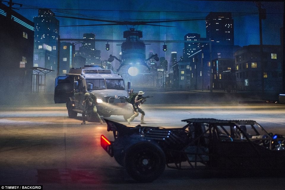Choáng ngợp với liveshow “Fast & Furious” tiêu tốn 800 tỷ đồng - 6 Liveshow đầu tiên đã vừa diễn ra thành công tại London, Anh.