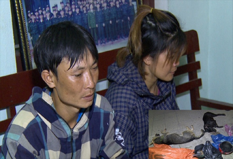 Hai vợ chồng rủ nhau đi ăn trộm chó để lấy tiền hút ma túy - 1 Hai vợ chồng đối tượng Xuân cùng tang vật.