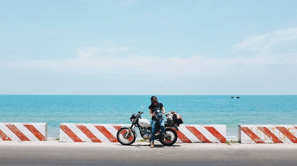 Trong 45 ngày rong ruổi trên xe, có duy nhất một lần Yến gặp sự cố ngã xe trên đảo Phú Quốc. Ngoài ra, tại một số chặng do đường vắng, không có nhà nghỉ nên cô phải thực hiện chạy xe khoảng vài chục km trời tối.