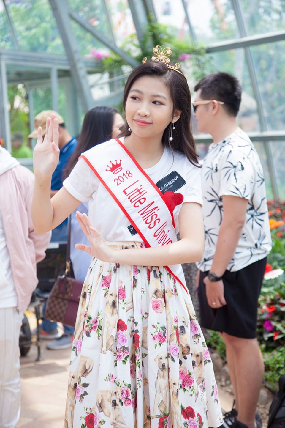Hoa hậu Hoàn Vũ nhí Ngọc Lan Vy mừng Quốc tế thiếu nhi cùng bạn bè thế giới - 1 Hoa Hậu Hoàn Vũ Nhí 2018 Ngọc Lan Vy.