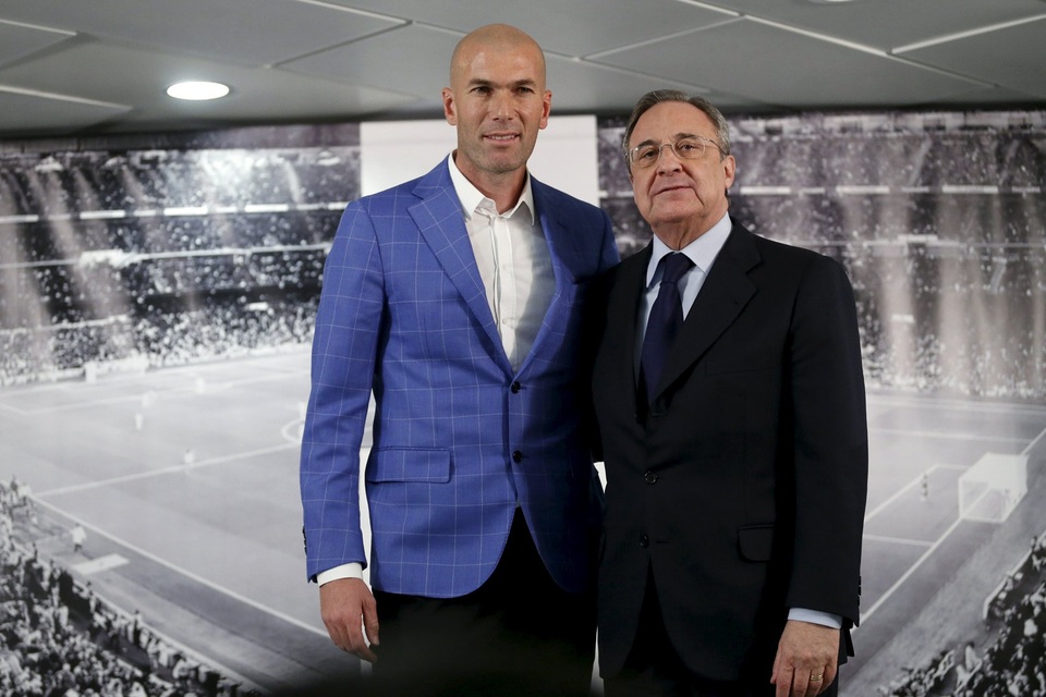 HLV Zidane được bổ nhiệm vào ghế HLV Real Madrid vào tháng 1/2016, thay thế Rafa Benitez