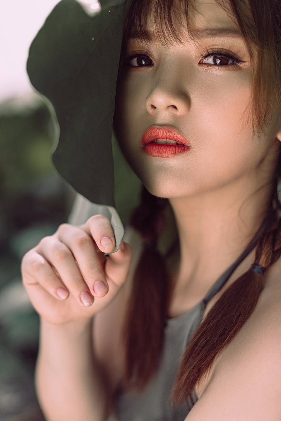 Ngắm vẻ đẹp xuân thì của thiếu nữ tuổi 18 bên đầm sen - 7 Ngắm vẻ đẹp xuân thì của thiếu nữ tuổi 18 bên đầm sen - 7