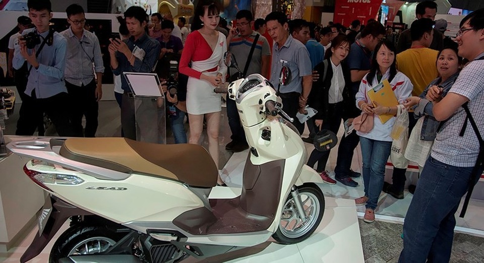 5 đại gia "hốt bạc" nhờ người Việt vẫn tăng mua xe máy - 1 5 đại gia "hốt bạc" nhờ người Việt vẫn tăng mua xe máy - 1