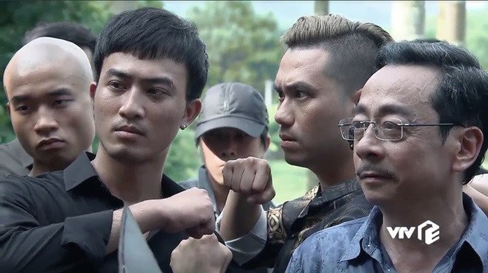 Cảnh khiến nhiều người bất ngờ ở Người phán xử tiền truyện tập cuối.