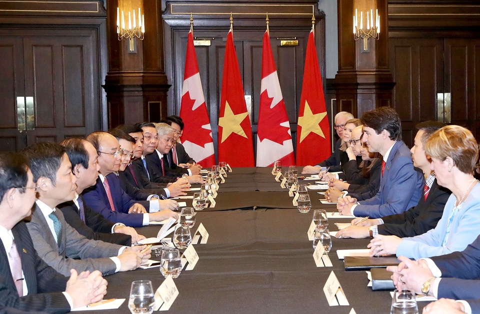 Thủ tướng Nguyễn Xuân Phúc hội đàm với Thủ tướng Canada Justin Trudeau - 2 Cuộc hội đàm giữa Người đứng đầu hai Chính phủ Việt Nam - Canada, ngày 10/6