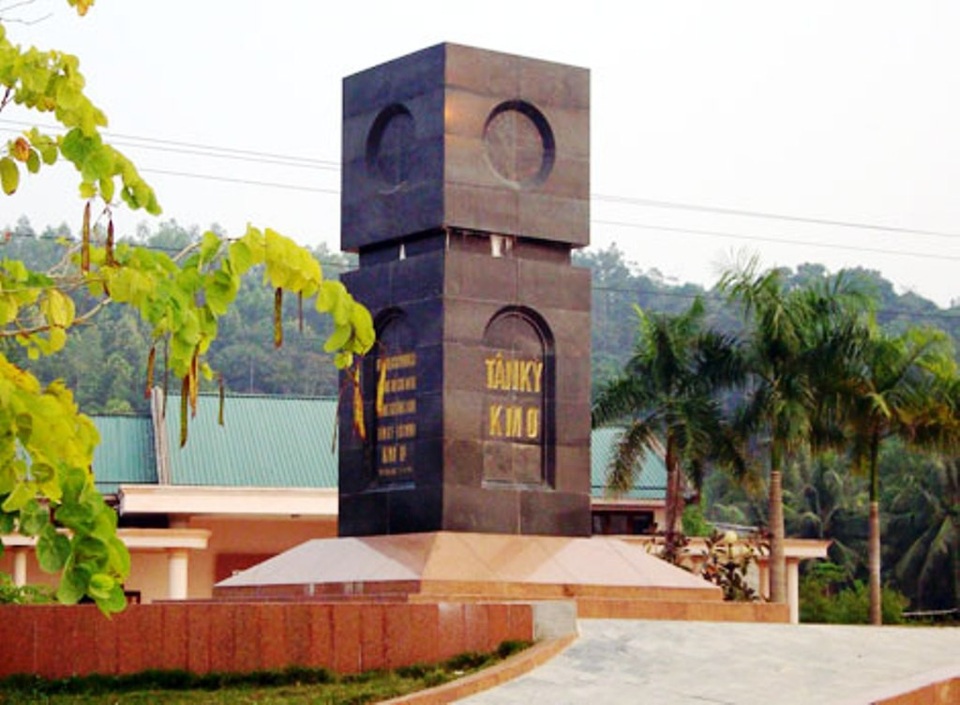 Khám phá miền Trà Lân xứ Nghệ - 3 Km 0 đường Hồ Chí Minh ở huyện Tân Kỳ - di tích quốc gia.