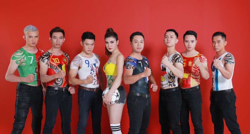 Ấn tượng với bộ ảnh Body Painting cổ vũ World Cup 2018 - 1 Ấn tượng với bộ ảnh Body Painting cổ vũ World Cup 2018 - 1