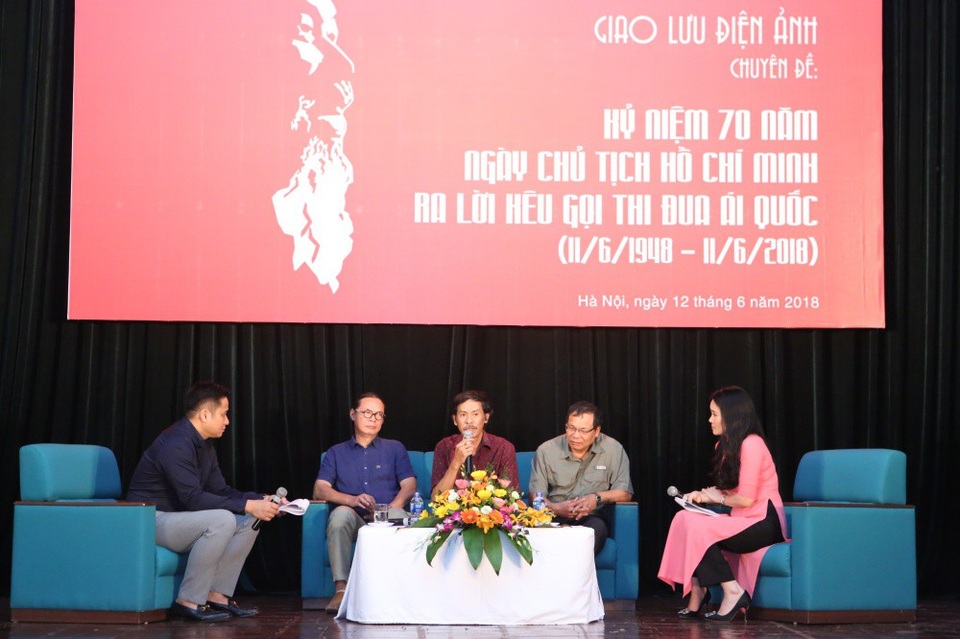 Cuộc hội ngộ của 3 nghệ sĩ đóng vai Bác Hồ thành công nhất - 6 NSND Bùi Bài Bình chia sẻ cảm xúc tự hào, xúc động khi được hoá thân vào vai Bác Hồ.