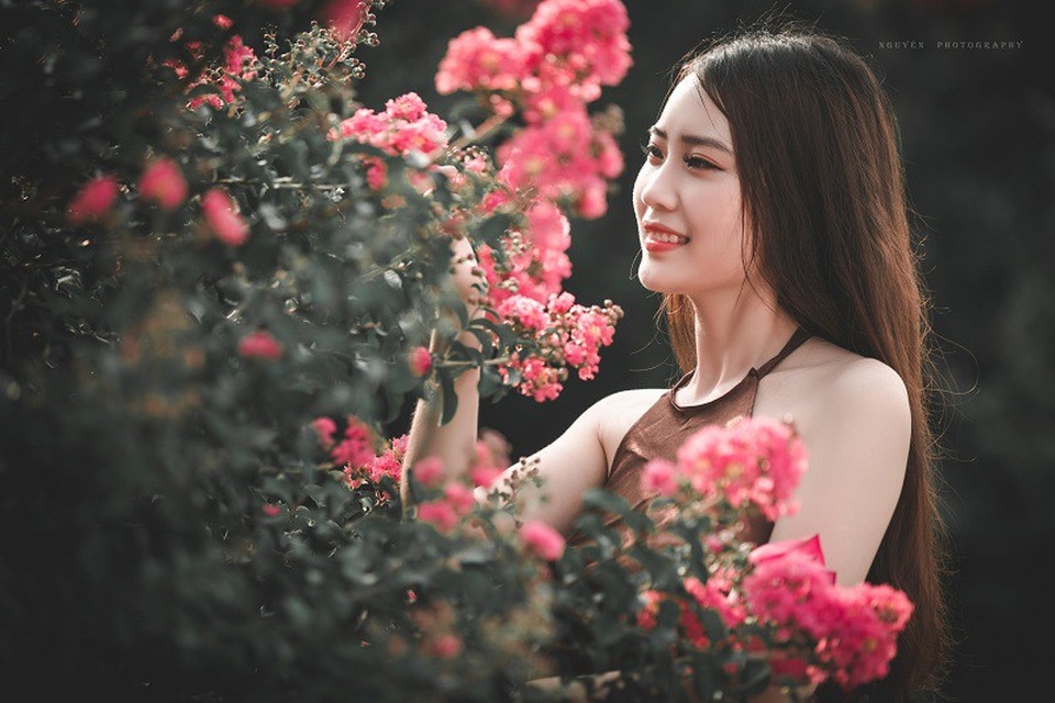 “Mặc áo yếm đâu phải cứ hở bạo mới là đẹp” - 8 “Mặc áo yếm đâu phải cứ hở bạo mới là đẹp” - 8