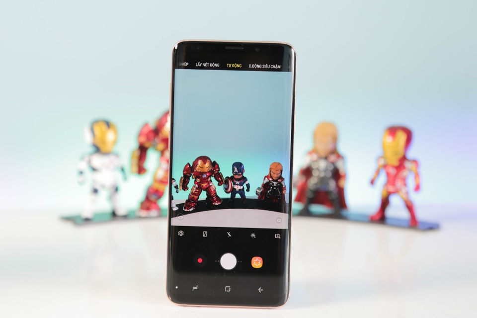 Smartphone Android quay video tốt nhất nửa đầu năm 2018 - 2 Smartphone Android quay video tốt nhất nửa đầu năm 2018 - 2