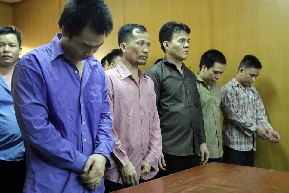 Các đối tượng bảo kê lãnh án