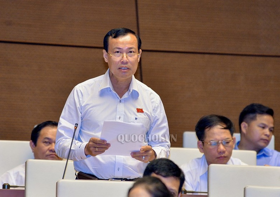 “Có ý kiến nói rằng thời bình sao nhiều tướng đến thế” - 3 Đại biểu Lê Tấn Tới (Ảnh: QH).