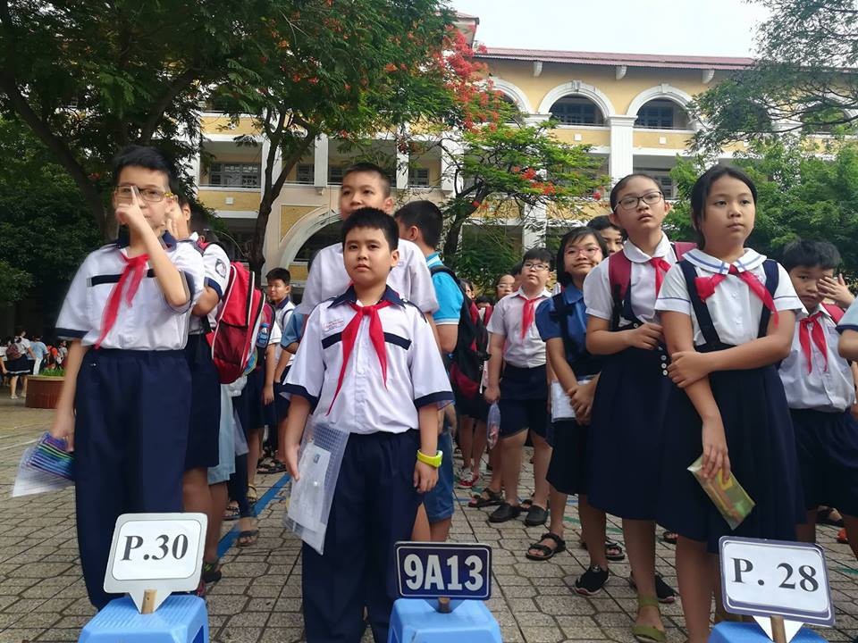 Hàng ngàn học sinh giỏi tranh suất vào lớp 6 trường Trần Đại Nghĩa - 7 Hàng ngàn học sinh giỏi tranh suất vào lớp 6 trường Trần Đại Nghĩa - 7