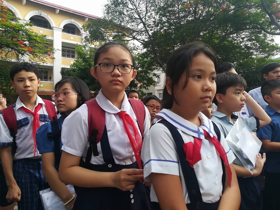 Hàng ngàn học sinh giỏi tranh suất vào lớp 6 trường Trần Đại Nghĩa - 8 Hàng ngàn học sinh giỏi tranh suất vào lớp 6 trường Trần Đại Nghĩa - 8