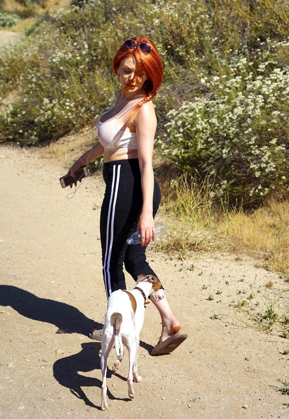 Courtney Stodden khoe ngực khủng đi tập thể dục - 5
Cuộc hôn nhân của cô kéo dài 6 năm