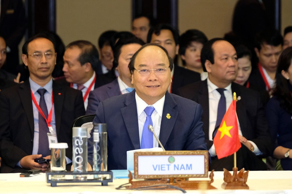 Thủ tướng: Thu hẹp khoảng cách phát triển trong ASEAN có tính cấp thiết - 1 Thủ tướng Nguyễn Xuân Phúc dự Hội nghị cấp cao hợp tác CLMV 9