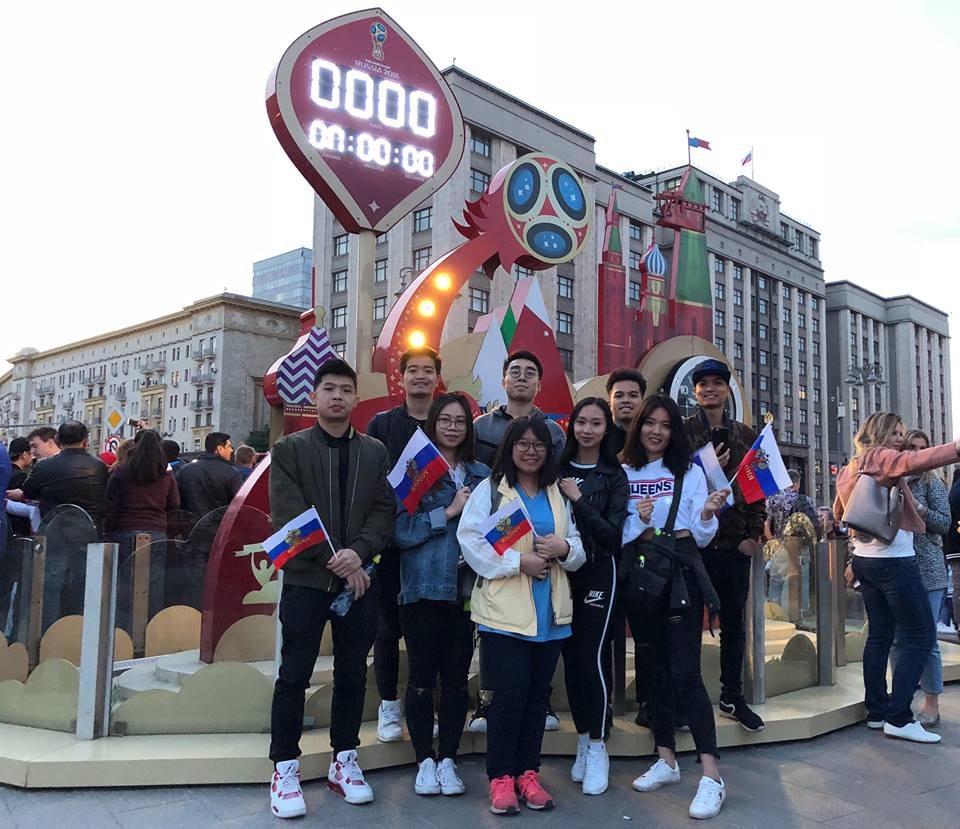 Du học sinh Việt tại Nga hừng hực giữa "chảo lửa" World Cup khiến bạn bè quê nhà ghen tị - 2 Du học sinh Việt tại Nga hừng hực giữa "chảo lửa" World Cup khiến bạn bè quê nhà ghen tị - 2