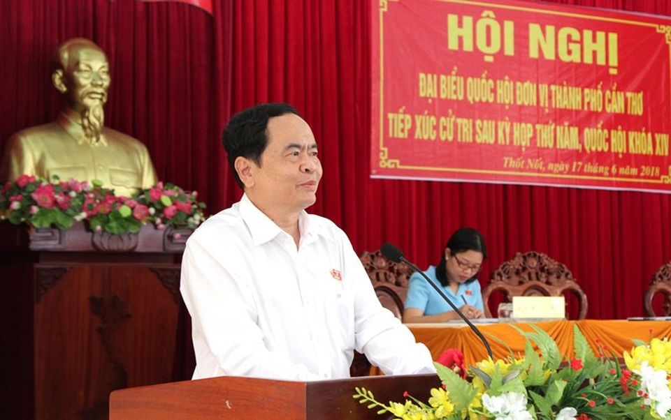 Ông Trần Thanh Mẫn, Bí thư trung ương Đảng, Chủ tịch UBMTTQ Việt Nam có buổi tiếp xúc cử tri quận Thốt Nốt, TP Cần Thơ sau kỳ họp thứ 5