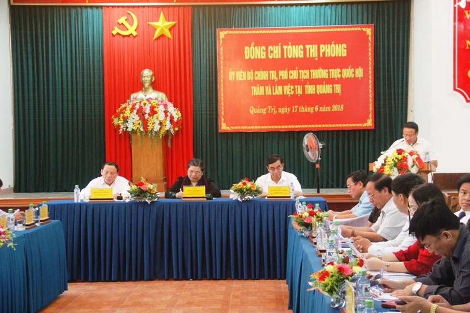 “Quảng Trị cần quan tâm hơn các chính sách cho đồng bào dân tộc” - 1 Phó Chủ tịch thường trực Quốc hội Tòng Thị Phóng đã có phiên làm việc với các lãnh đạo chủ chốt của tỉnh Quảng Trị