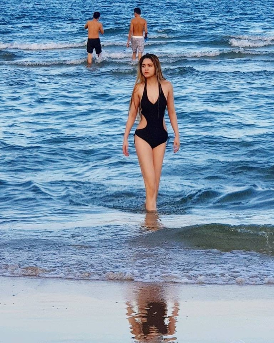 Lỡ khoe "xem Brazil năm 2000 khi có Pele" trên truyền hình, 9X xinh đẹp bị dân mạng bóc phốt - 6