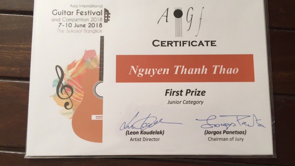 Cô gái Việt 16 tuổi giành giải Nhất Liên hoan guitar quốc tế châu Á - 3 Việc Nguyễn Thanh Thảo đạt giải Nhất cuộc thi Asian International Guitar Festival & Competition 2018 mang lại niềm vui, niềm vinh dự cho bộ môn guitar khoa AGO (Học viện Âm nhạc Quốc gia Việt Nam).