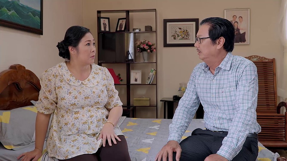Vì sao phim truyền hình “Gạo nếp gạo tẻ” gây sốt cộng đồng mạng? - 4
NSND Hồng Vân và nghệ sĩ Mai Huỳnh...