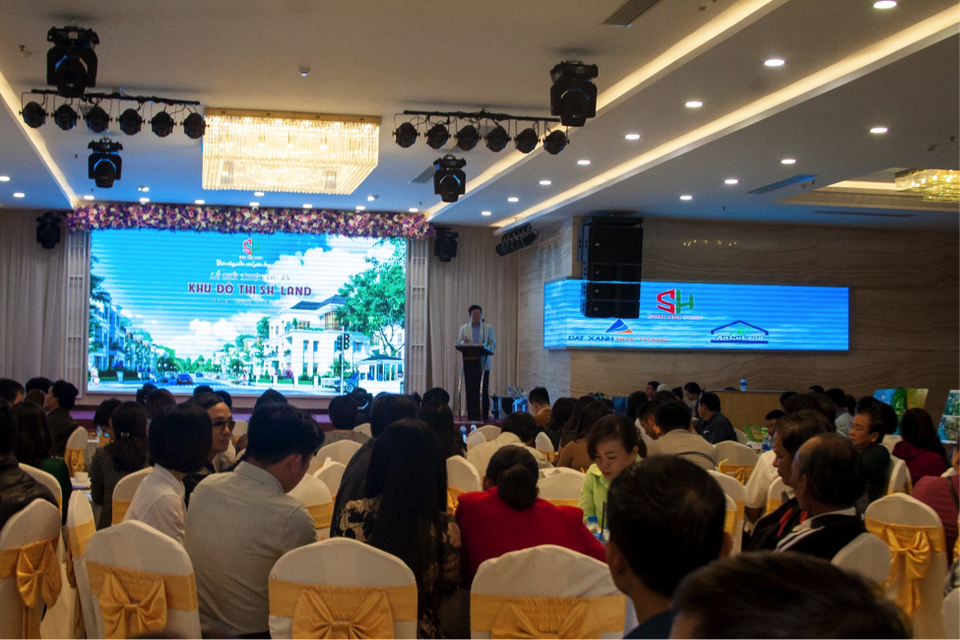 Ra mắt dự án đầu tiên được phân lô bán nền tại Gia Lai – Tây Nguyên - 1
SH - Land là dự án đầu tiên được phân lô bán nền tại khu vực Gia Lai và Tây Nguyên