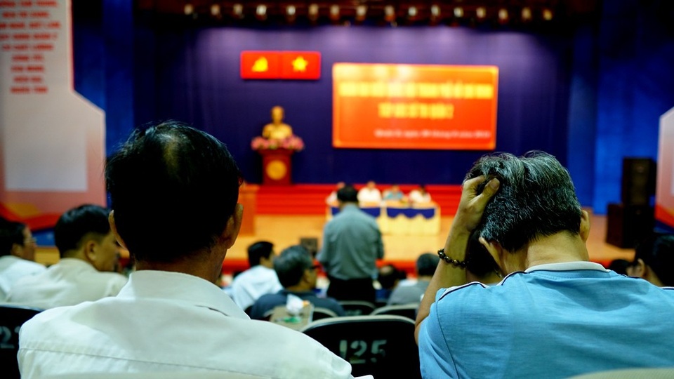 Bí thư Nguyễn Thiện Nhân: Sẽ gặp dân cho đến khi giải quyết xong bức xúc Thủ Thiêm - 10 Bí thư Nguyễn Thiện Nhân: Sẽ gặp dân cho đến khi giải quyết xong bức xúc Thủ Thiêm - 10