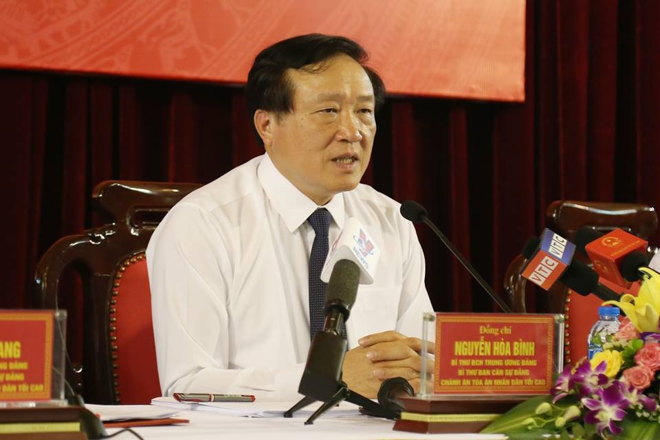 Chánh án TANDTC: Vụ án Hoàng Công Lương chưa thể nói được oan hay không! - 1 Chánh án TAND tối cao Nguyễn Hòa Bình.
